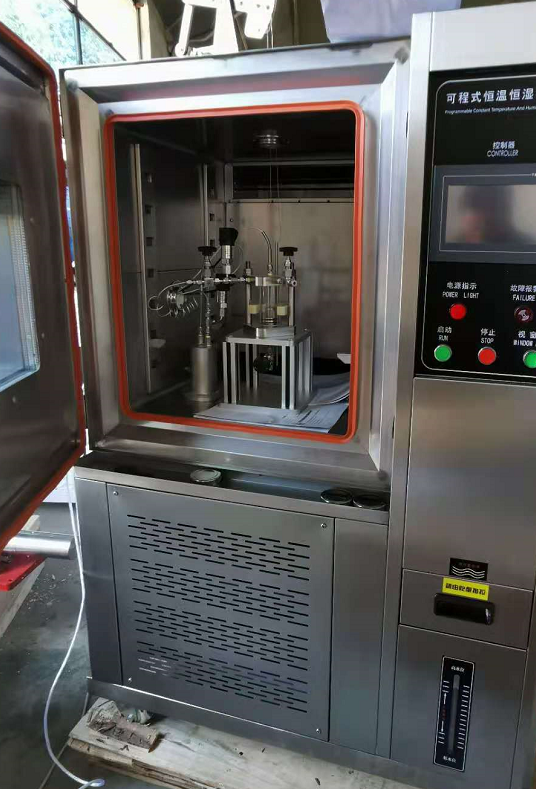 全透明高压反应釜装置(图1) 全透明高压反应釜装置(图1)